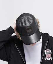 VARSITY LEATHER CAP ”SIGNATURE LOGO” SAME COLOR