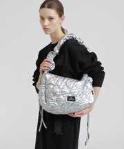 《直営店限定》QUILTING RUCHED SHOULDER STRAP BAG