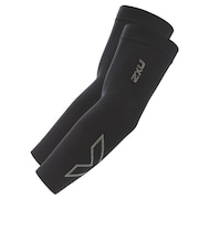 ツー・タイムズ・ユー（2XU）フレックスラン コンプレッション アームスリーブ UA4009A-BLK/GRY