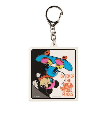 ミッキーマウス（Mickey Mouse）アクリルキーホルダー スケボー APDS4939