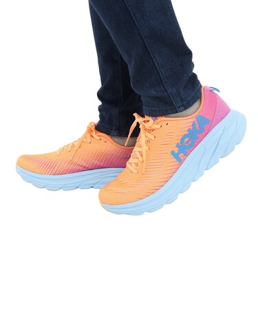 ホカ（HOKA）ランニングシューズ リンコン 3 レギュラー オレンジ 