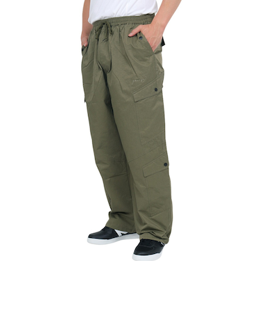 エクストララージ（XLARGE）MULTI POCKET EASY カーゴパンツ 101234031004-OLIVE