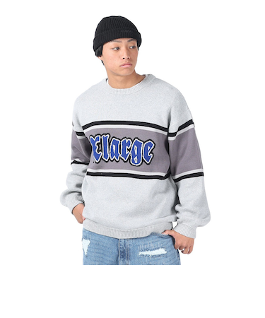 エクストララージ（XLARGE）STRIPED クルーネックニット トップス 101241015001-GREY