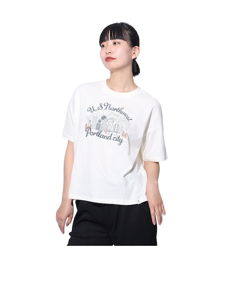 ナイキ（NIKE）オーバーサイズド ショートスリーブ グラフィック