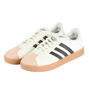 アディダス（adidas）スニーカー コートベース オフホワイト JH6339 カジュアル スポーツシューズ 耐久性 グリップ力 タウン 町履き