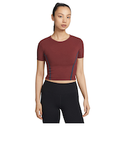 ナイキ（NIKE）ワン フィッテド Dri-FIT ショートスリーブ トップ HQ4999-619