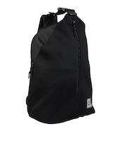 ライズ(RYZ)モビリティ 1 ショルダーバッグ 黒 15L RZ40UTC25SS0006 BLK シンプル 無地 旅行 プレゼント 撥水 PCポケット 通…