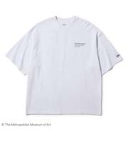 ニューエラ（NEW ERA）半袖 オーバーサイズド コットン Tシャツ The Met ホワイト 14457269