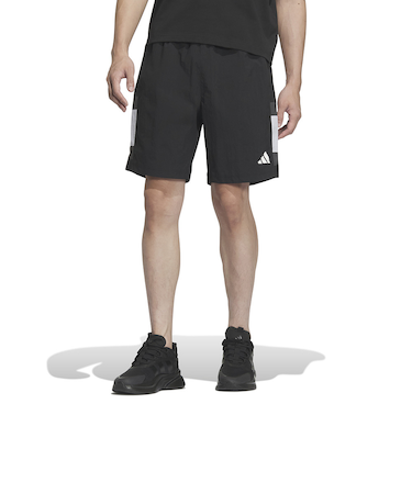 アディダス（adidas）ワーディング パック ルーズフィット メッシュ裏地付き ウーブンショーツ KQD33-JM2073