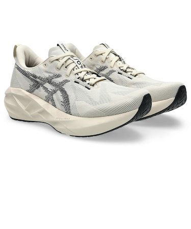 アシックス（ASICS）ランニング ジョギングシューズ ノヴァブラスト 5 ベージュ 1011B974.250