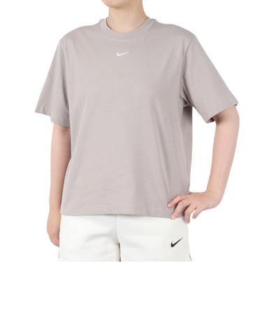 ナイキ（NIKE）NSW エッセンシャル ボクシー 半袖Tシャツ DD1238-009