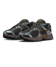 ナイキ（NIKE）スニーカー スポーツシューズ V5 RNR オリーブ HJ5228-300 スポーツ カジュアルシューズ