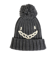 クー(Coo.)帽子 ジュニア ニットキャップ ポンポンカフワッチ チャコールグレー 899CO5ST0027 CGRY