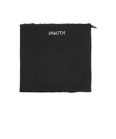 ニキータ（NIKITA）ロゴ ネックウォーマー NSMI252101-BLK