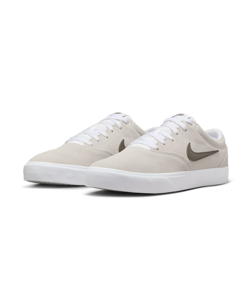 ナイキ（NIKE）スニーカー スポーツシューズ チャージ スエード IB2750-101