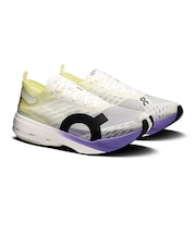 オン（On）ランニングシューズ ジョギングシューズ クラウドブーム ストライク パープル 3ME30484834 スポーツシューズ