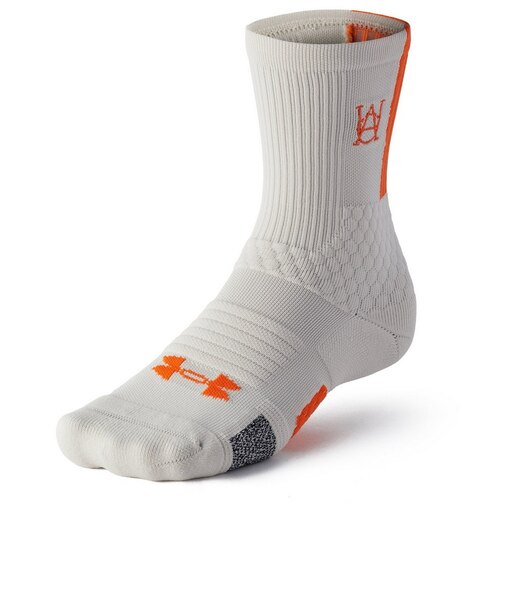 アンダーアーマー（UNDER ARMOUR）バスケットボール ストリート クエスト アーマードライ ソックス 6007870 280