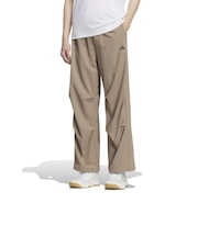 アディダス（adidas）トレーニング エッセンシャルズ プラス ルーズフィット ウーブン パンツ QH991-KV6967