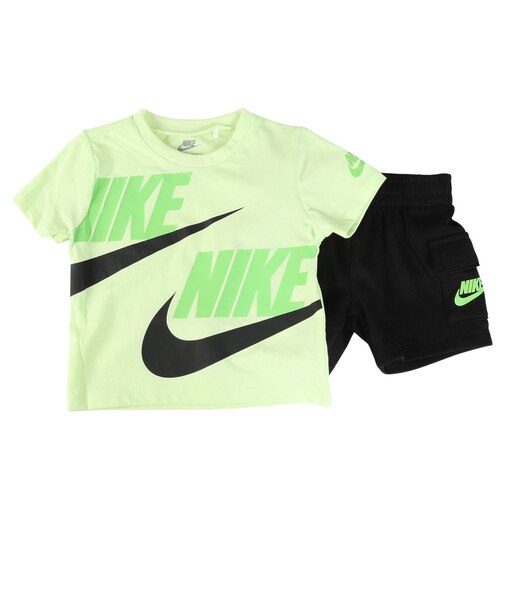ナイキ（NIKE）ジュニア 半袖Tシャツ ショートパンツ CARGO SHORT 上下セット 66J213-K9A