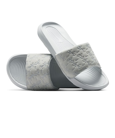ナイキ（NIKE）シャワーサンダル ビクトリー ワン スライド ホワイト HQ7022-011