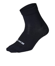 ツー・タイムズ・ユー(2XU)靴下 パフォーマンスクルーグリップソックス UQ7356E-BLK/WHT