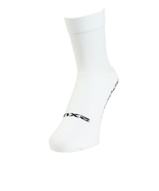 ツー・タイムズ・ユー（2XU）ランニングソックス 靴下 パフォーマンスクルーグリップソックス UQ7356E-WHT/BLK