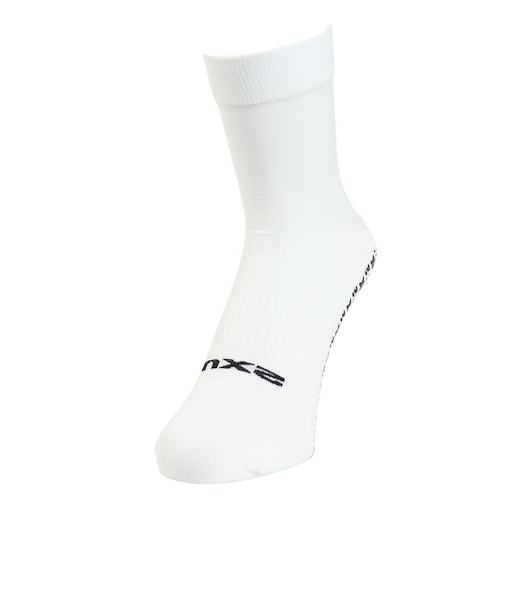 ツー・タイムズ・ユー（2XU）ランニングソックス 靴下 パフォーマンスクルーグリップソックス UQ7356E-WHT/BLK