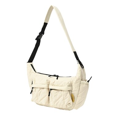 キウ（Kiu）ショルダーバッグ パデッド W ポケットバッグ K576-967