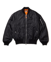 ニューエラ(NEW ERA)ナイロン ボンバージャケット レザーパッチ 15129335