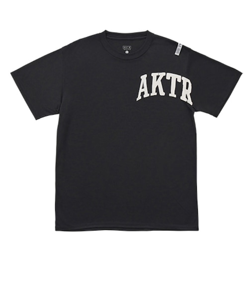 アクター（AKTR）バスケットボールウェア F.A. ARCHED ロゴ SP 半袖Tシャツ 226-021005 BK
