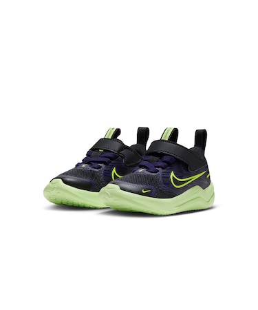 ナイキ（NIKE）ジュニア スポーツシューズ コズミック ランナー ブラック IU8570-032 ベルクロ ベルト付き スニーカー スポーツ