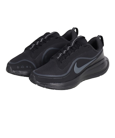 ナイキ(NIKE)スポーツシューズ ランニングシューズ レボリューション 8 ユーティリティ ブラック IR0889-001 部活 スポーツ シューズ