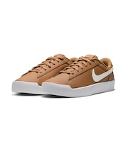 ナイキ（NIKE）スニーカー スポーツシューズ コート ヘリテージ SL IQ9750-700