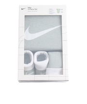 ナイキ（NIKE）ベビー HAT&SUIT&BOOT 3点セット LN0072-EDV