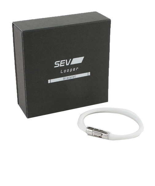 セブ（SEV）Looper Nブレスレット ホワイト