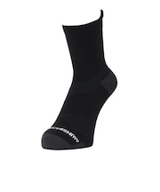 マンシングウエア(MUNSINGWEAR)ミドル丈ソックス MoveSox Arch Spiral MG6FSO06M BK00