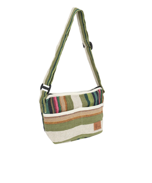 アミナ（amina）トレッキングバッグ ネパール ボディショルダー GREEN TEA NQTP5119