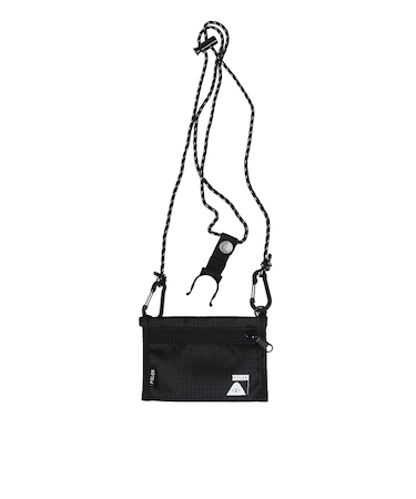 ポーラー（POLER）STUFFABLE DRINK ポーチ PL241MCV0441-BLK