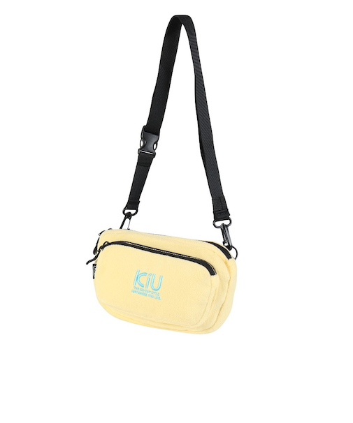 キウ（Kiu）フリースミニショルダーバッグ K490-987