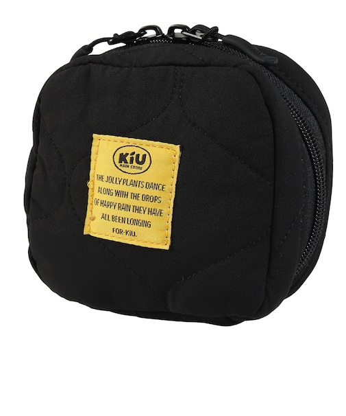 キウ（Kiu）パデッドスクエアポーチ K480-900