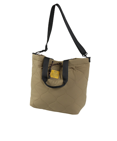 キウ（Kiu）パデッドドロストトートバッグ K475-906