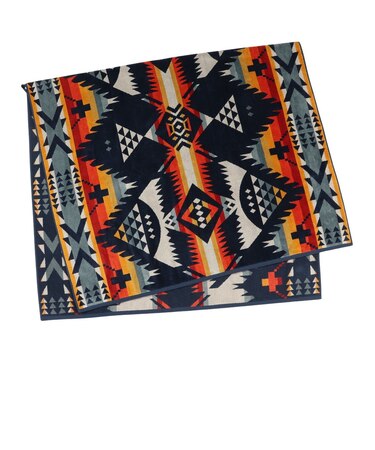 ペンドルトン（PENDLETON）オーバーサイズ ジャガード タオル 19373185282000