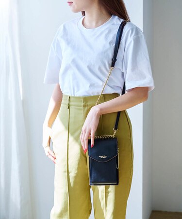 プリーツデザイン マルチケース付きスマホショルダー