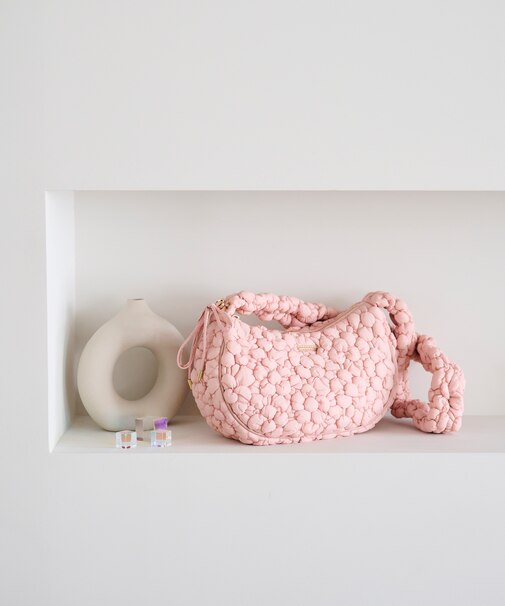 フラワーキルトショルダーバッグ