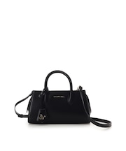 ロゴ金具ショルダーバッグ