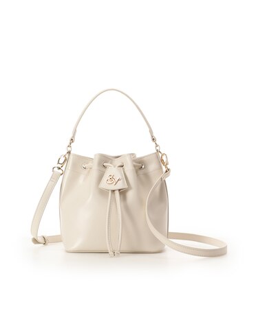 ロゴ金具巾着バッグ