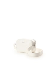 トラベルショルダーバック