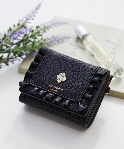 《推し事》フリルビジュー三つ折り財布