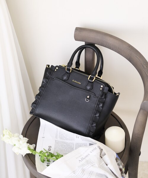 TRESのスタッズ付きレザートートバッグY2K