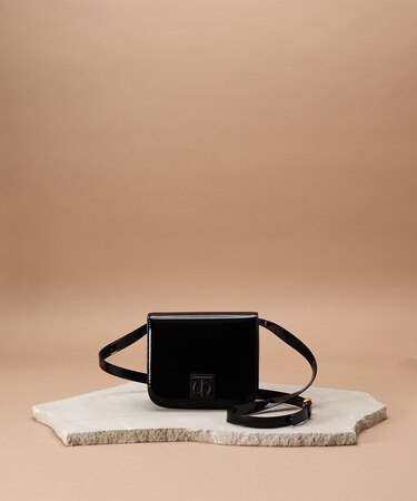 【ドラマ着用】ST THE ZOE エナメルレザー ショルダーバッグ